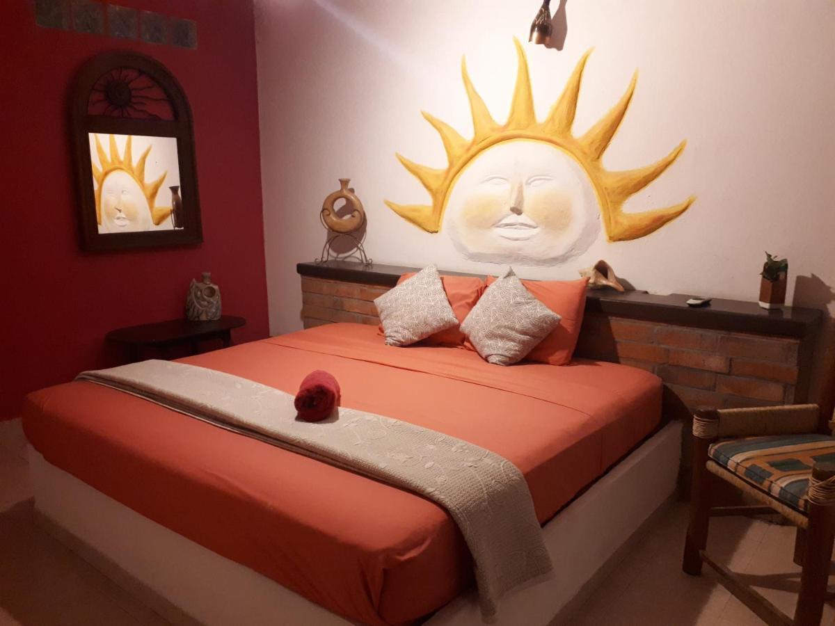 Margaritas Hostel Puerto Vallarta Exterior foto